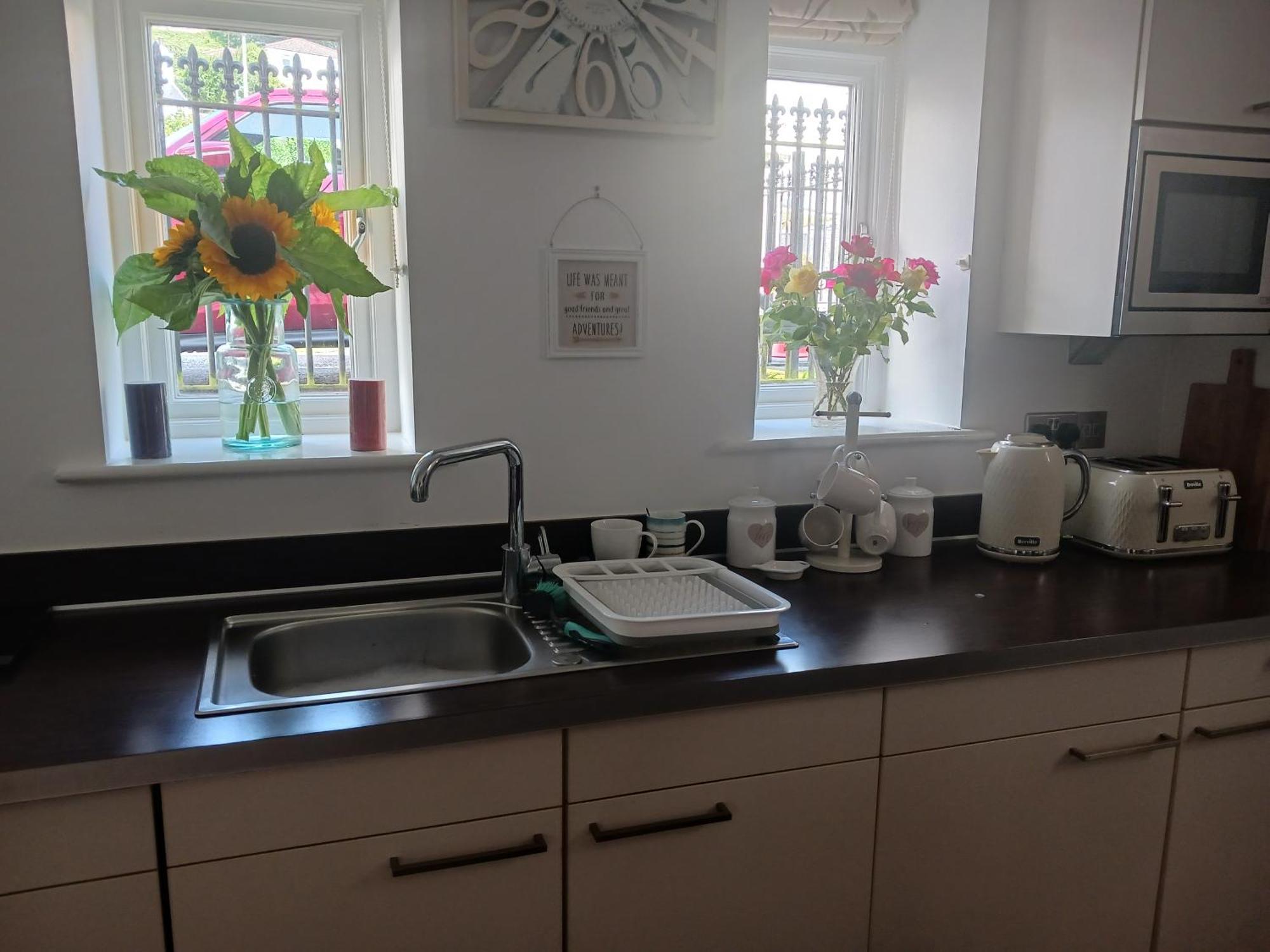 Bodlondeb Castle Bed & Breakfast { Central Llandudno} Ngoại thất bức ảnh